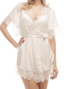 Sapph Carole White Kimono