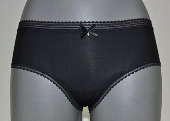 Eva Sybille Black Short