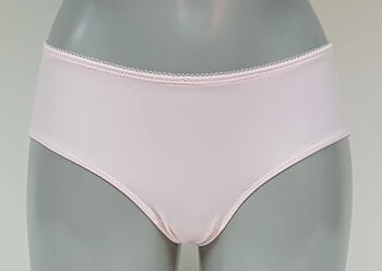 Elbrina Embroid Baby Pink Short