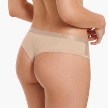 Lisca Ivonne Skin Brazilian