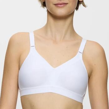 Triumph Triaction Wellness White Sport Bra