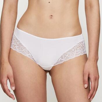 Triumph Amourette Spotlight White Short