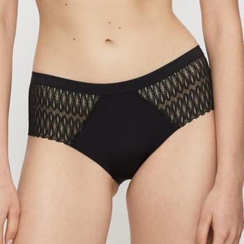 Triumph Aura Spotlight Black Brief