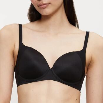 Triumph Body Make-Up Illusion Soft Touch Black Padded Bra