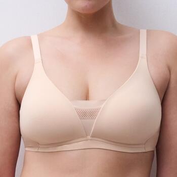 Chantelle Easy Bliss Beige Wireless Bra