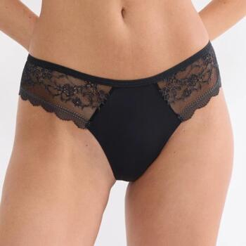 Triumph Comfort Allure Black Thong