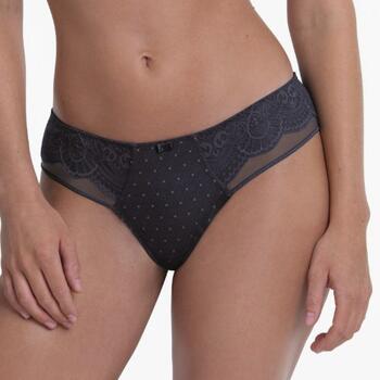 Rosa Faia Selma  Short
