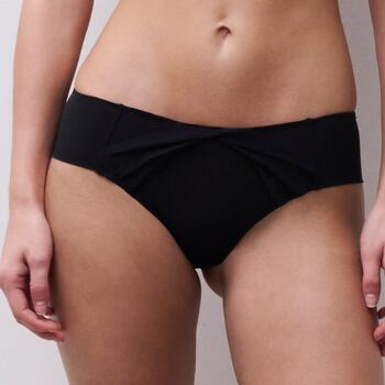 Chantelle X Scarlet Revealing shorty Zwart