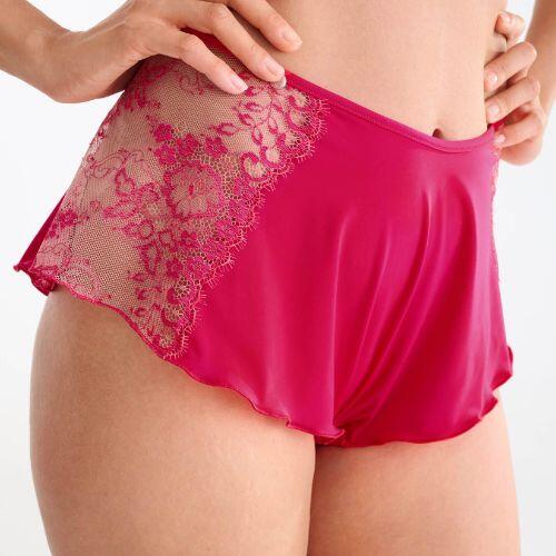 Most wanted sexy lingerie at Dutch Designers Outlet.