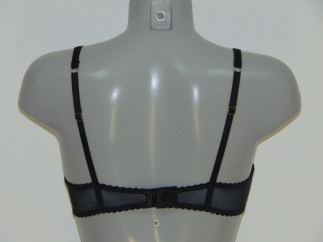 Sapph Sabrina black non-padded bra