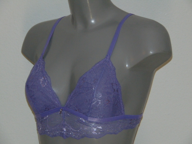 Sapph sample Penelope purple non-padded bra