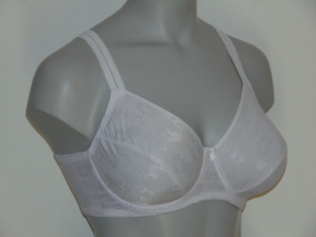Elbrina Drishti white non-padded bra