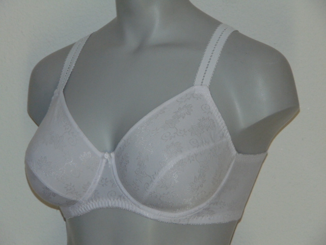 Elbrina Drishti white non-padded bra