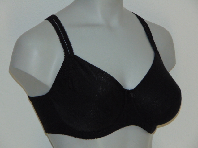 Elbrina Drishti black non-padded bra
