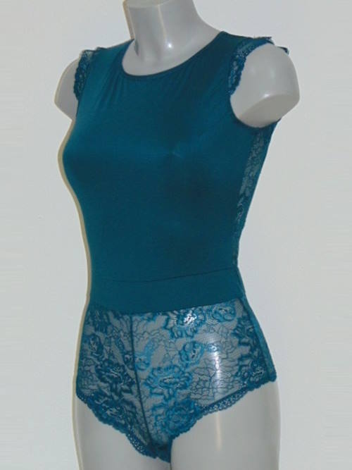 Sapph Audrey green body