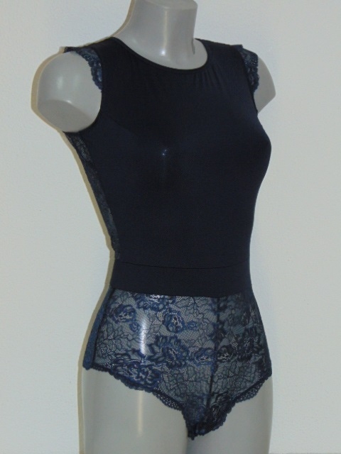 Sapph Audrey navy blue body