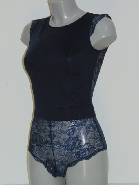 Sapph Audrey navy blue body