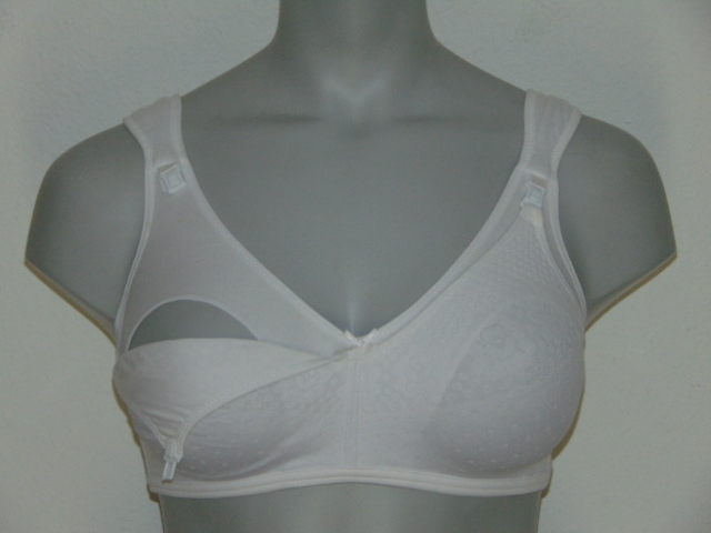 Elbrina Maria white nursing bra