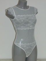 Sapph Ava white body
