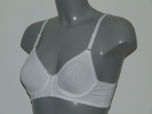 Elbrina Basic white non-padded bra