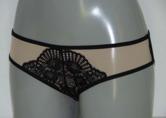 Sapph Victoria skin brazilian