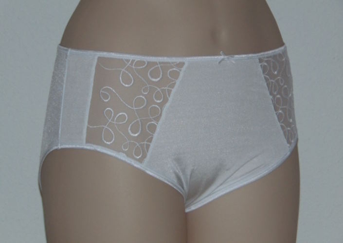 Elbrina Curly white brief