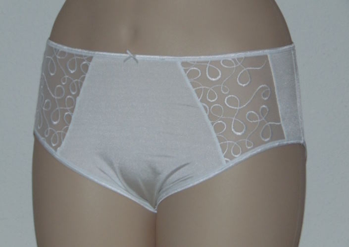 Elbrina Curly white brief