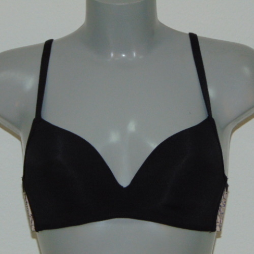 After Eden Jarda black wireless bra