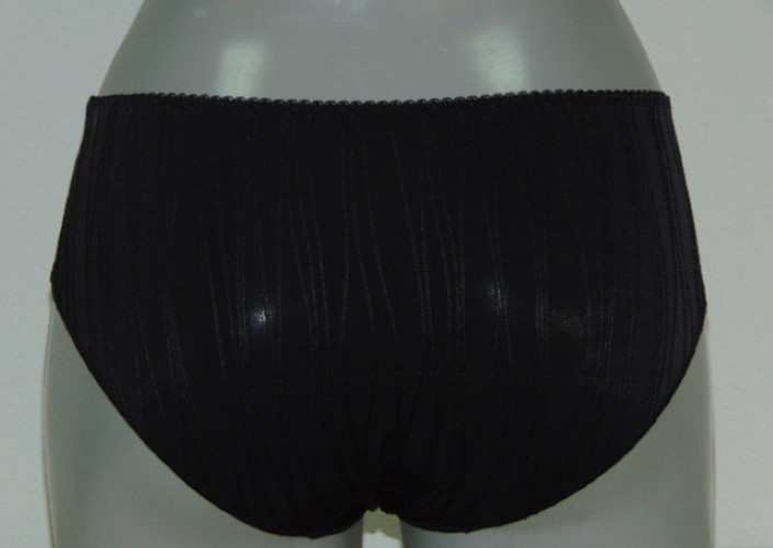 Missya Dorrit black short