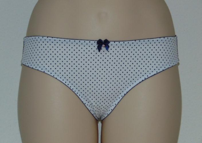 After Eden D-Cup & Up Venna white thong