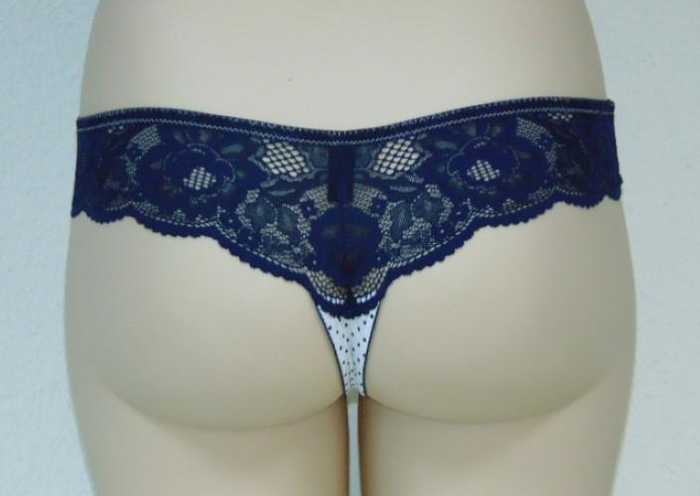 After Eden D-Cup & Up Venna white thong