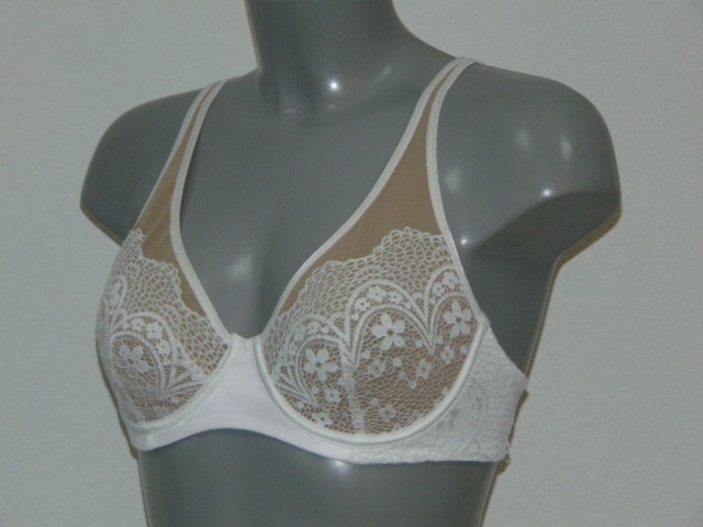 Missya Teena crème non-padded bra