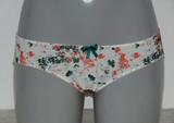 Cybéle Paint white short