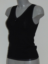 Eva Piazzo black singlet