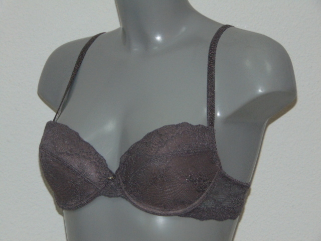 Eva Grace pink padded bra