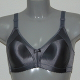 Naturana Minimizer silver wireless bra