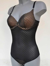 Eva Noir de Noir black body
