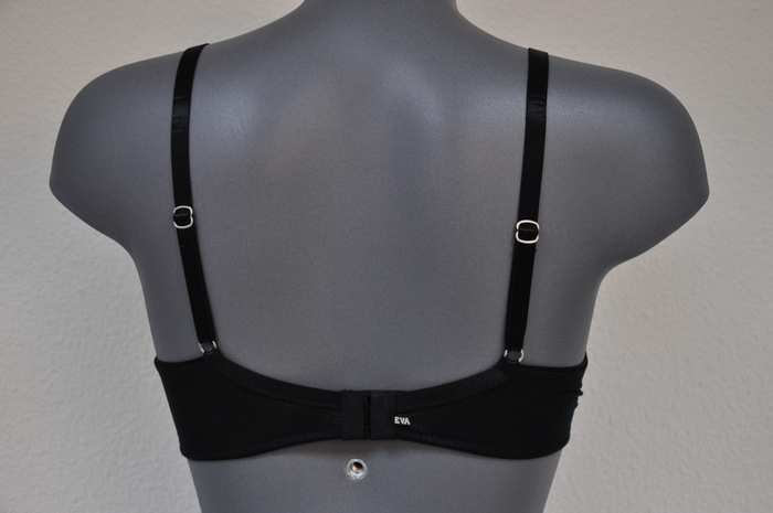 Eva Silky Nadine black padded bra