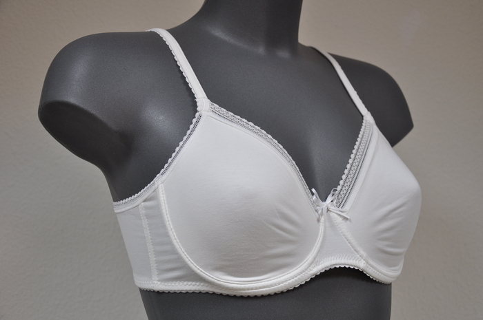 Eva Sybille white non-padded bra