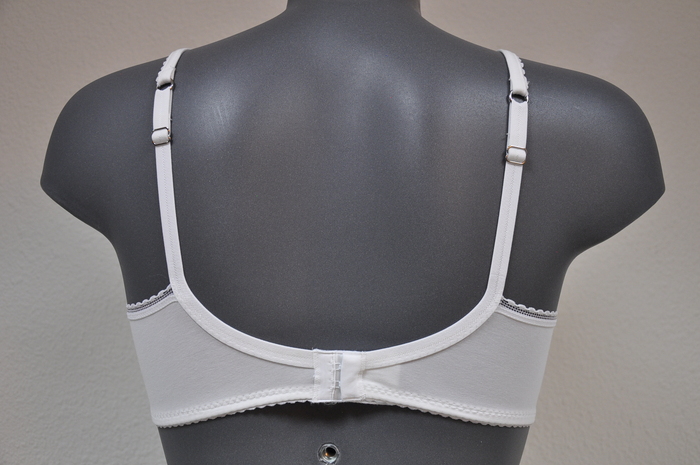 Eva Sybille white non-padded bra