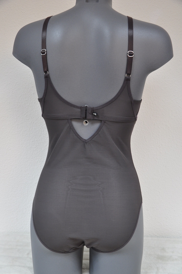 Eva Mesh Me Up grey body