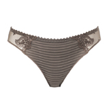 Louisa Bracq Elise brown brief