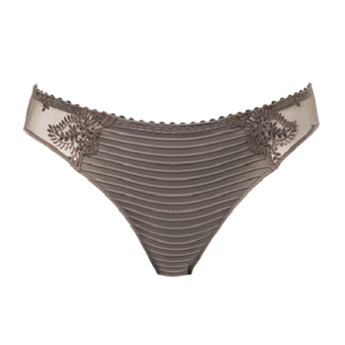 Louisa Bracq Elise brown brief