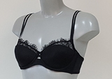 DDO Special F4P black padded bra