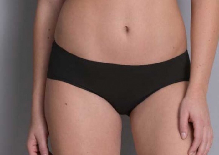 Anita Essentials  black short