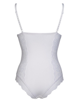 After Eden Lynn white body