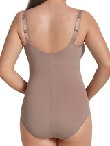 Rosa Faia Scarlett antique rose body