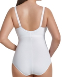 Rosa Faia Twin white body