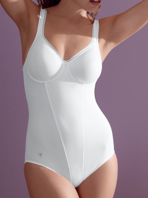 Rosa Faia Twin white body