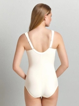 Anita Havanna ivory body